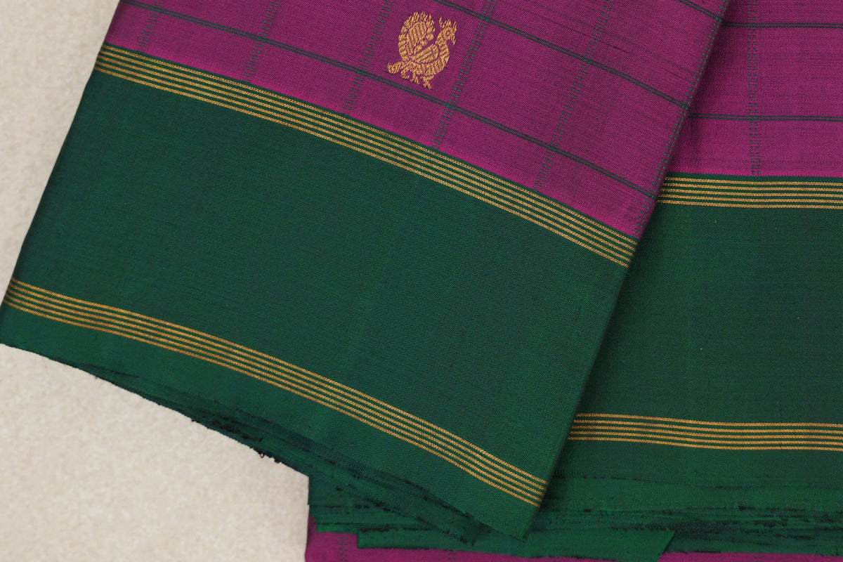 Deep Magenta Vintage Kanjivaram Silk Saree border