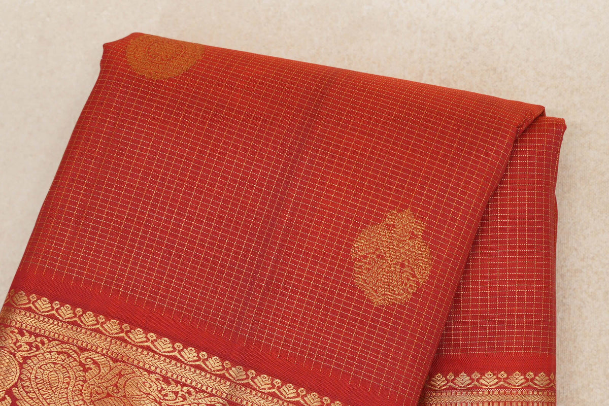 Bright Red Zari Checks Vintage Kanjivaram Silk Saree body