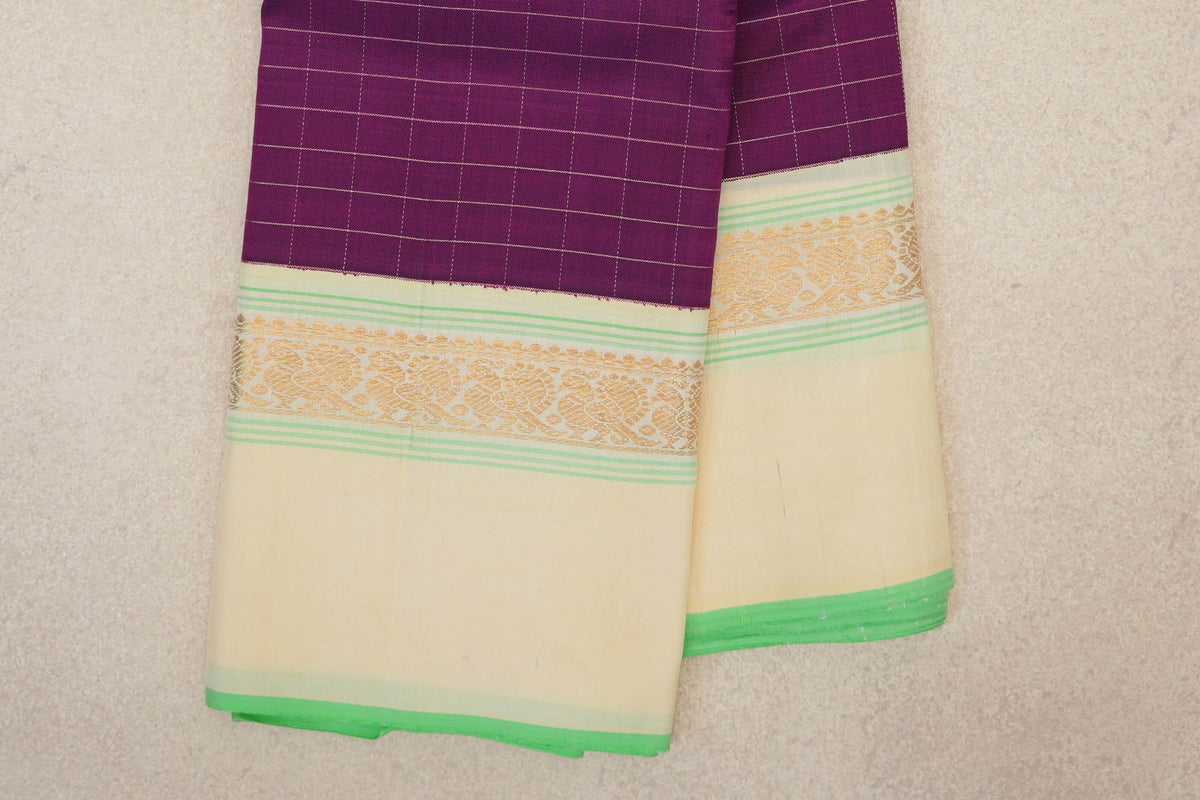 Deep Magenta Purple Vintage Kanjivaram Silk Saree border