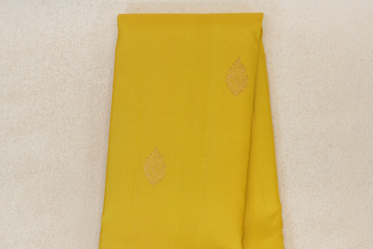 Lemon yellow with Bright Magenta Borders Vintage Kanjivaram Silk Saree body