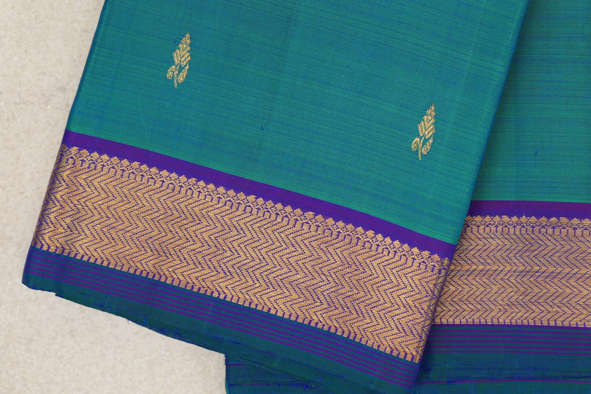 Dual Tone of Green and Blue Vintage Kanjivaram Silk Saree border