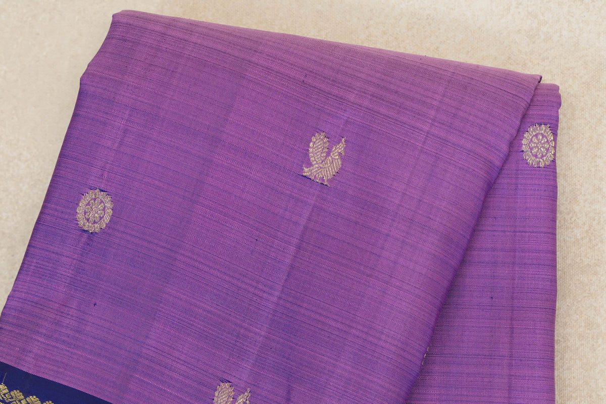 Lavender with Deep Blue Borders Vintage Kanjivaram Silk Saree body
