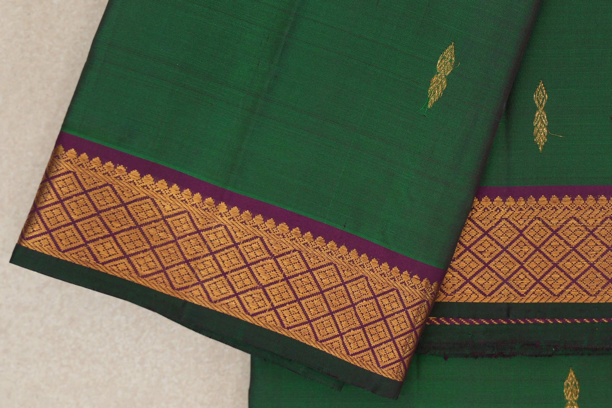 Forest Green Vintage Kanjivaram Silk Saree border