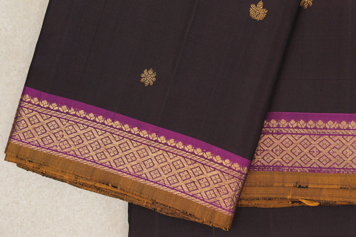 Deep Plum Brown Vintage Kanjivaram Silk Saree border