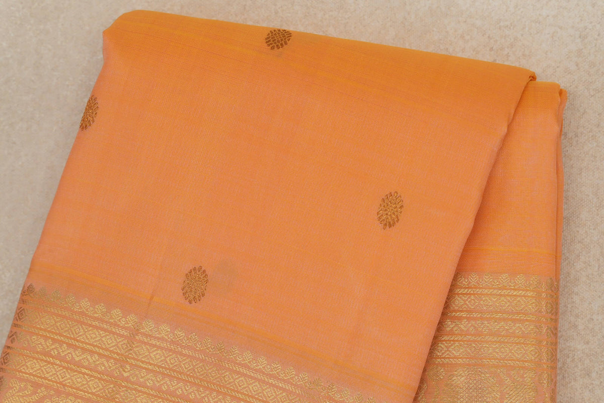 Peach Orange Vintage Kanjivaram Silk Saree body