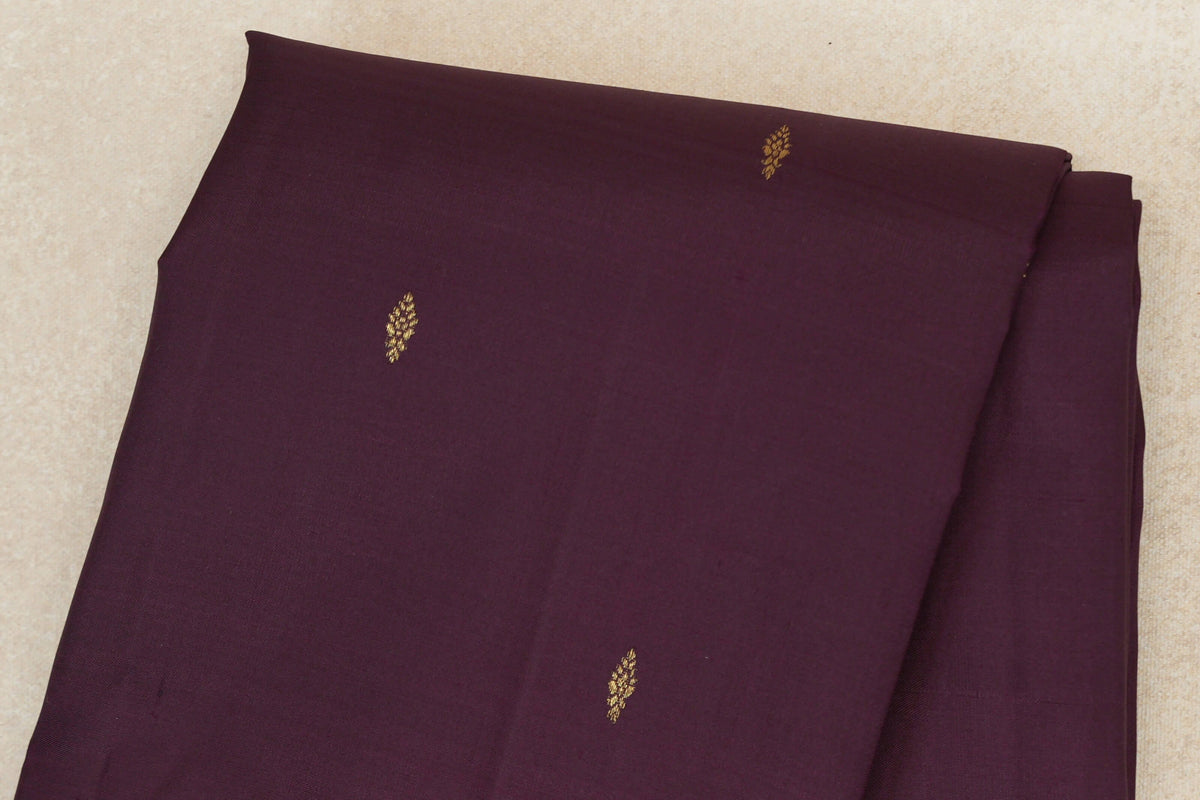 Deep Plum with Deep Red Borders Vintage Kanjivaram Silk Saree body