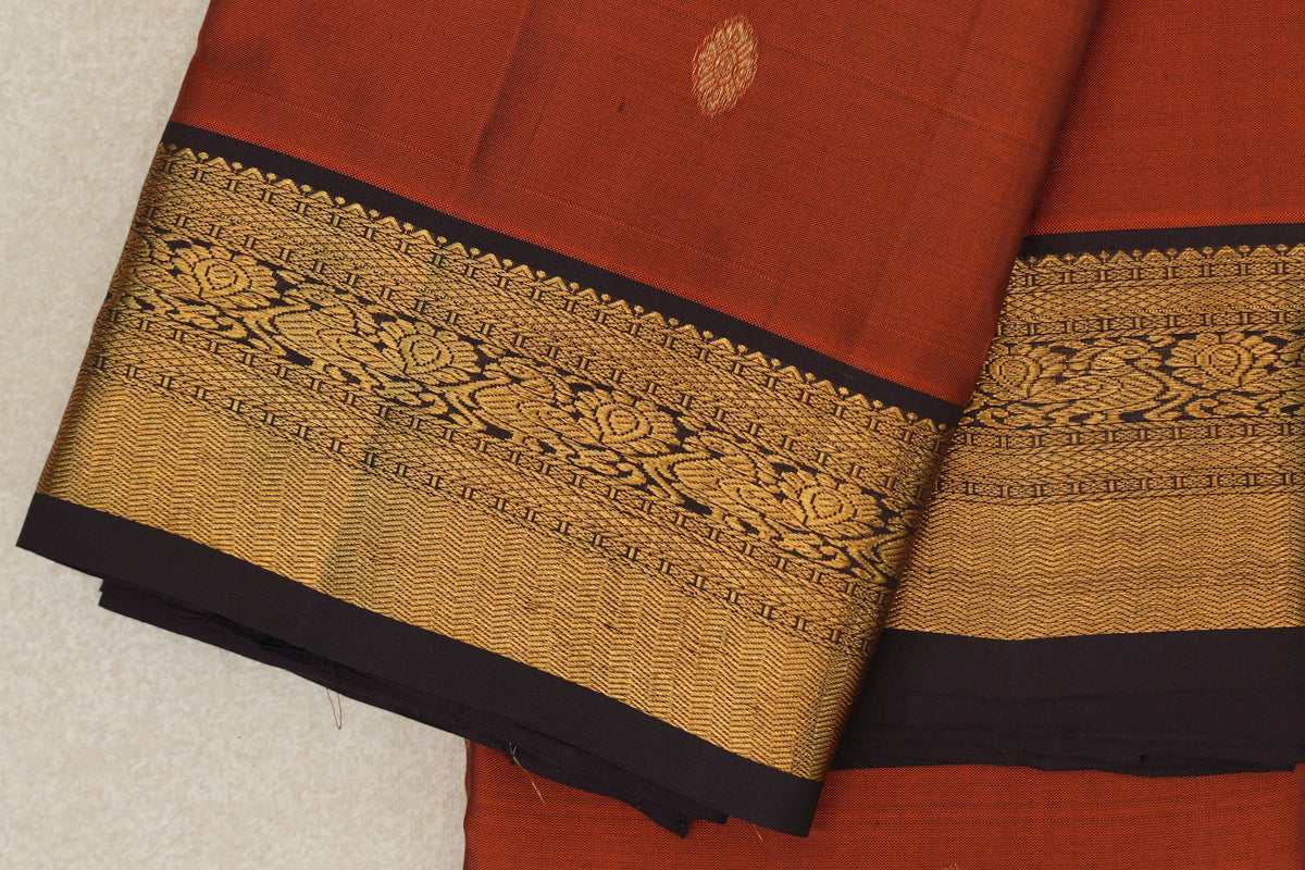 Dark Rust Vintage Kanjivaram Silk Saree border