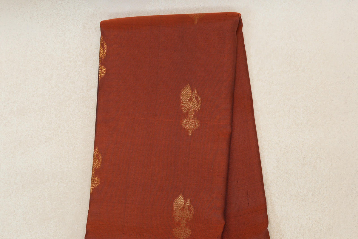 Dark Rust with Deep Plum Borders Vintage Kanjivaram Silk Saree body