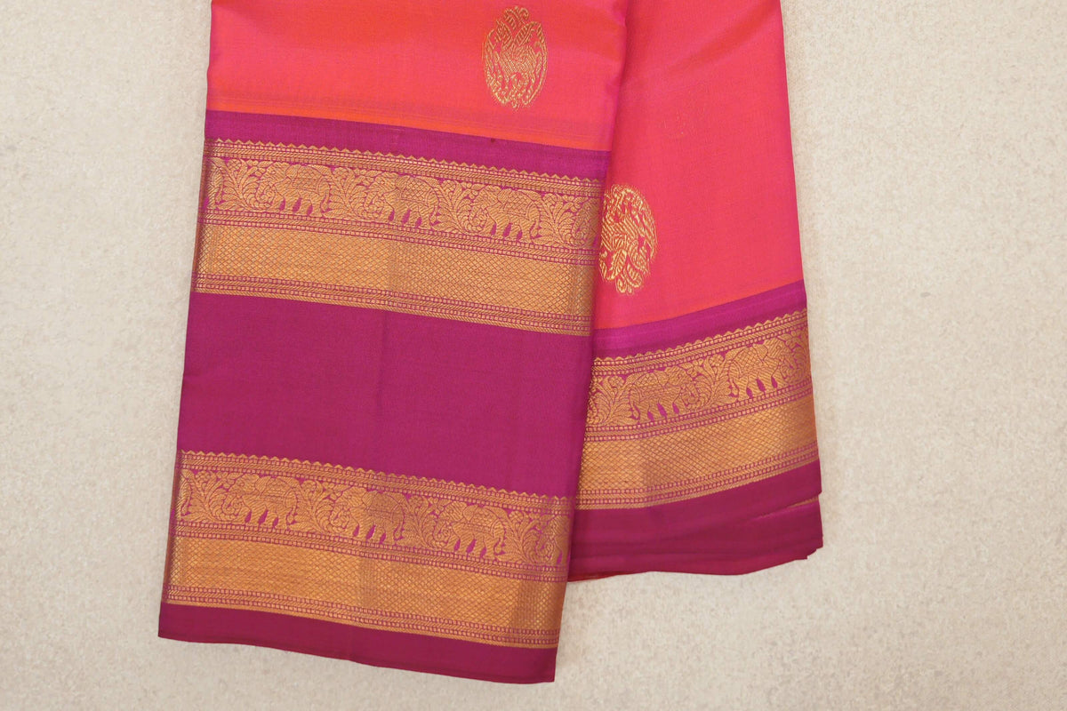 Orangish Pink Light Weight Kanjivaram Silk Saree border