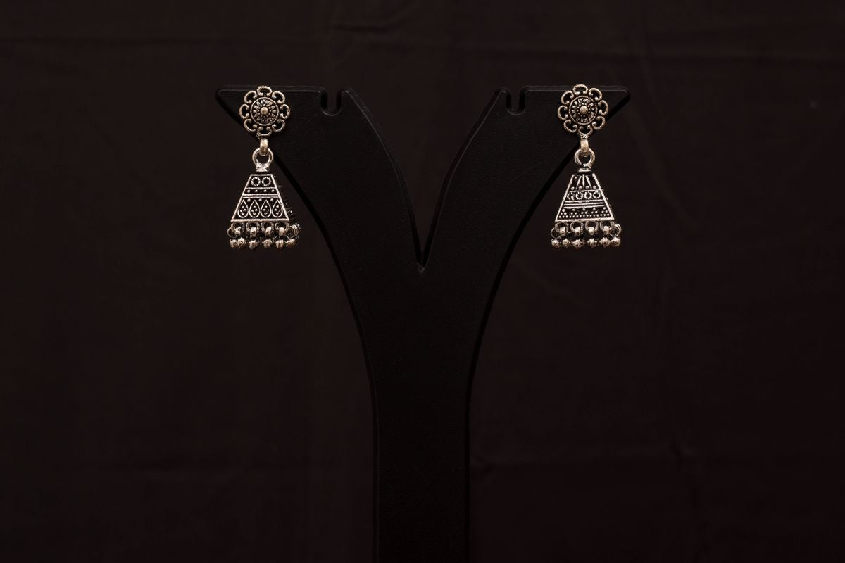 Lasya Silver Earrings LA0158A